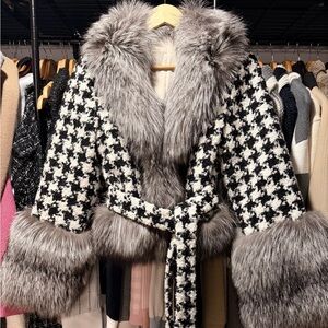 Luxurious Black & White Houndstooth Faux Fur-Trim Coat